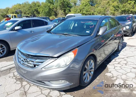 2011 Hyundai Sonata Se z USA, uszkodzony, nr VIN 5NPEC4AC4BH038415